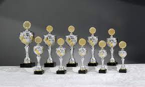 Pokale stellen seit jeher eine auszeichnung dar, die nur an die besten vergeben wird. Mischke Pokale Berlin
