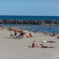 Se baigner en août au cap d'agde est envisageable mais la mer peut être fraîche. Cap D Agde Hotel Capdagdehotel Twitter