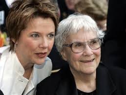 Harper Lee dead at age of 89: 'To Kill a Mockingbird' author passes away