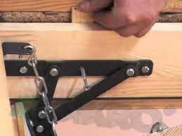 Fakro Schody Strychowe Montaz Schodow Lwk Komfort Youtube Attic Remodel Attic Flooring Attic Renovation