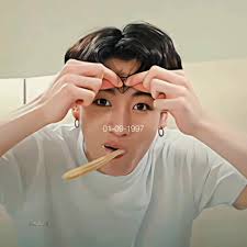 Davi.army💜✨ (@davi_.army)