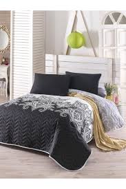 Kapitone Yatak Ortusu Seti Cift Kisilik Artful Siyah Komsu Magazalari Giyim Ve Kozmetige Dair Her Sey