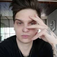 200+ "Pianowski" profiles