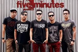 Dapatkan lirik lagu lain oleh mansyur s di kapanlagi.com Lirik Lagu Five Minutes Salam Terakhir New Version Lirik Lagu Baru Indonesia Lagu Mp3 Gratis