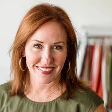 Julie Tompkins's Instagram, Twitter & Facebook