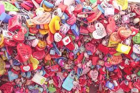 She wasn't too far off the mark from what most youtube videos ta. 9 Things You Should Know About Dating In Korea