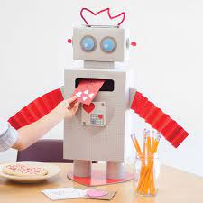 Robot Valentine S Box Craft Smith At Michael S Stores Valentines Robots Valentine Box Valentines For Kids