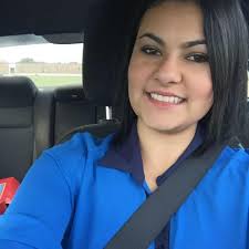 Peformer passes karaoke prelims for livestock show