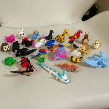 Part of the thrill of adopt me! Roblox Adopt Me Haustiere Figuren Etsy