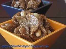 Babouches Au Sesame Et Miel Petites Gourmandises Orientales Blog Cuisine Marocaine Orientale Ma Fleur D Oranger Cuisine Du Monde Recettes Backen Sesam