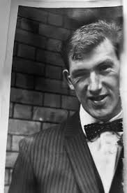 It is with great sadness that my dad eddy Armitage sadly passed away