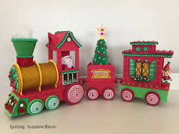 Train De Mousse Achete Chez Michael S Recouvert De Quilling Pour Mettre En Decor Sous Le Sapin De Noel 03 2018 Quilling Christmas Foam Crafts Quilling 3d