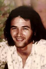 Can someone make him with short hair and no beard? Thanks 😊