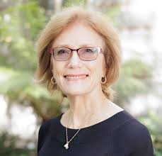 Janette Brown's Instagram, Twitter & Facebook