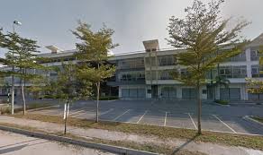 Even though before the new bus and taxi terminal at klang sentral starts to operate, there have been a few controversies surrounding the project. Unfurnished Shop Office For Sale At Galleri Klang Sentral Land