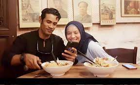 Remy ishak (born mohammad zalimei bin ishak on 11 april 1982), is a malaysian actor who was born in melaka. Drama Makin Popular Tunang Remy Ishak Jadi Viral