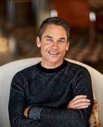 Marcus Buckingham: Identify Your Strength