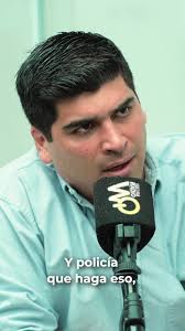 En nuestro Gobierno, cualquier miembro de la fuerza pública que, en defensa  de la vida y la seguridad de la ciudadanía, haga uso legítimo de la fuerza  letal contará con el indulto que se merece y ...