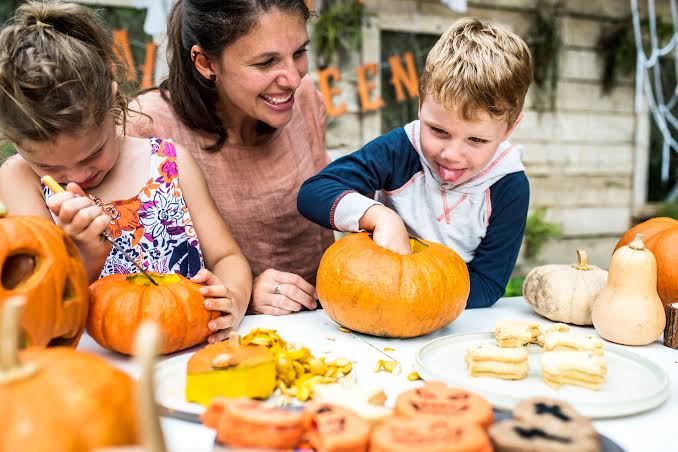 halloween family activities 2026