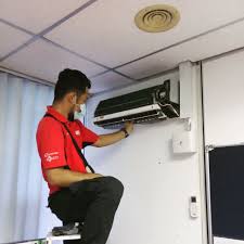 Kami harap dengan perkongsian ini akan membantu anda menjimatkan kos servis penghawa dingin kenderaan anda. Servis Aircond
