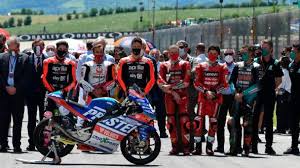 Le condizioni del pilota trasportato in elisoccorso a firenze sono. 9dewn9xotvwixm