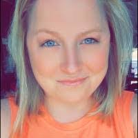 Lori Sipos's Instagram, Twitter & Facebook