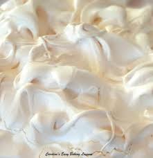 Lemon Meringue Pie Tutorial – Carolines Easy Baking Lessons