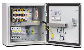 Sistema con backup de cargas críticas