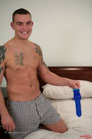 Andy Lee Straight Muscular Young Hunk Andy In Some Dildo Fun! - Englishlads  - british gay amateur porn videos straight hunks with uncut cocks