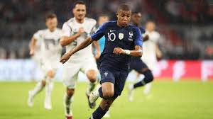 Merci à eux pour toute cette énergie positive, cet enthousiasme que seul le football peut transmettre à tout un peuple. France Pays Bas La Fete A La Maison Eurosport