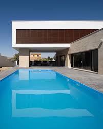 L House G2t Arquitectos Via Onreact Modern House Modern House Design House