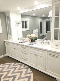 29 Exquisite Small Bathroom Vanities Design Ideas Bathroom Vanity Designs Bathroom Remodel Master Master Bathroom Vanity