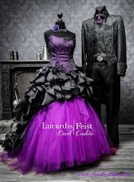 4.5 out of 5 stars. Extravagant Heiraten Im Designeroutfit Von Feist Schwarze Hochzeitskleider Brautmode Braut