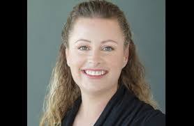 Maureen Hamilton's Instagram, Twitter & Facebook