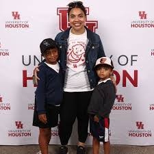 Sharon Blalock's Instagram, Twitter & Facebook