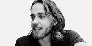 Jesse Hanley's Instagram, Twitter & Facebook