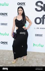 Rosie okumura hi-res stock photography and images - Alamy