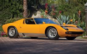 Su diseño estaba inspirado en los sport prototipos de la época, como el ford gt40 y el ferrari 250 lm, famosos por sus participaciones en las 24 horas de le mans. 1971 Lamborghini Miura Sv Hintergrundbilder Und Wallpaper In Hd Car Pixel