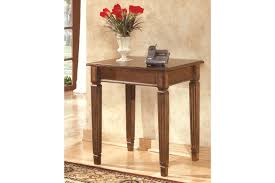 Lowest price on signature design by ashley hamlyn medium brown. Hamlyn Corner Table Ashley Furniture Homestore