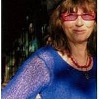 Billie Morton's Instagram, Twitter & Facebook