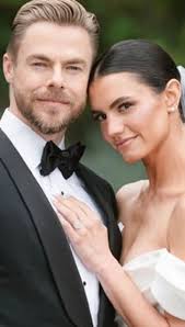 Derek Hough and Hayley Erbert, two professional dancers, married