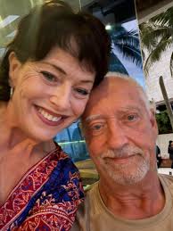 Hello, I'm Cheryl and something to know about me is I live in the US. ANGEL  IS MY FAVORITE SONG.