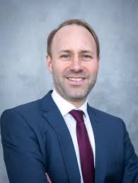 Real estate markets in an environment of high financing costs