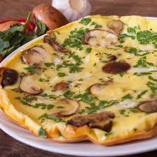 Omelette Aux Pommes De Terre Champignons Et Lardons Recette Omelette Pomme De Terre Omelette Champignons Omelette