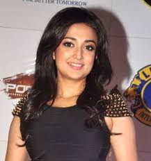 Monali Thakur Height Weight Age Biography Wiki Boyfriend Family Cute Faces Singer Beauty Monali thakur was born on november 3, 1985 in calcutta, west bengal, india. monali thakur height weight age