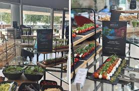 上体そらし エロ gif.