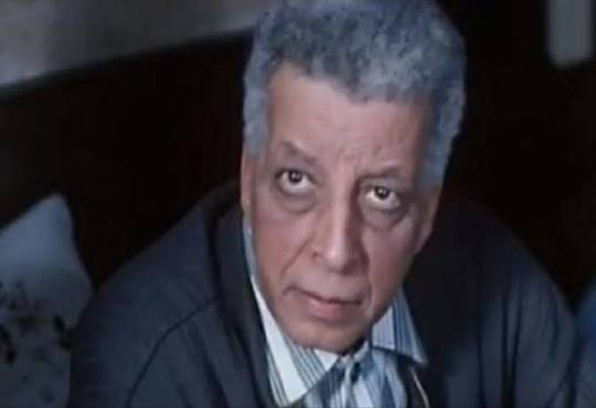 بكى لعدم رؤيته للكعبة وخاض تجربة الإنتاج مرة واحدة … ما لا تعرفه عن الفنان خليل  مرسي في ذكرى ميلاده | ألبوم | في الفن
