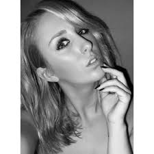 Mandy Downey (@mandykay_)