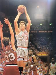 He appeared in three summer olympic games (1988, 1992 and 2000) as well as at the 1990 fiba world championship. Lobo Basketball On Twitter Tbt Luc Longley 1987 91 7th Overall Pick In Nba Draft 3x Nba Champ Last Lobo To Record Triple Double Golobos Http T Co Znkkh7vhjx
