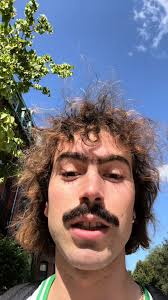 they love the summertime 🥹 #fyp #wholesome #gassingup #oldpeople #summer  #nice #compliments